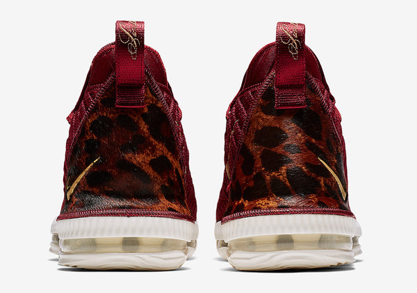 LeBron 16 King Basketball Shoes