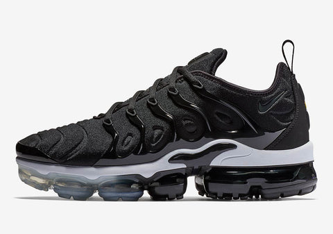 Air VaporMax Plus Black White Shoes