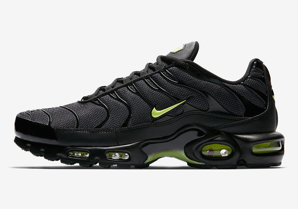 Air Max Plus Neon Shoes