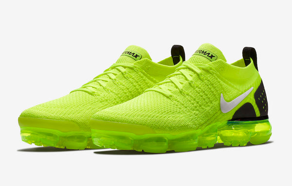 Air VaporMax Flyknit 2 Volt Shoes