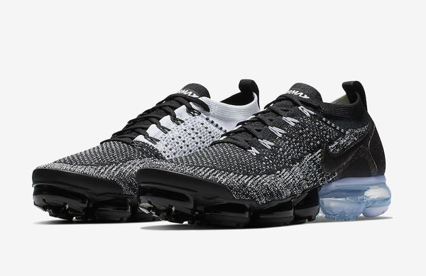 Air VaporMax Flyknit 2 Oreo Shoes