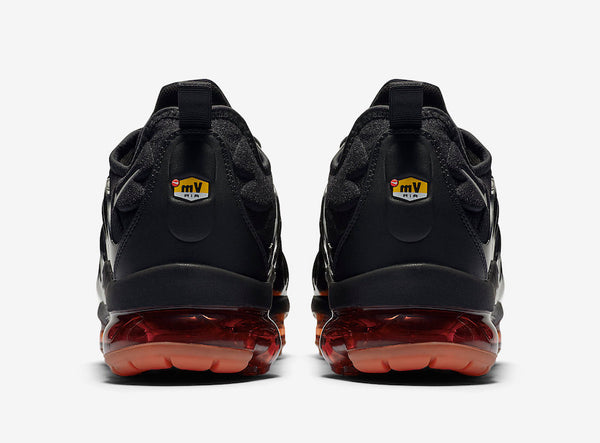 Air VaporMax Plus Black Red Shoes